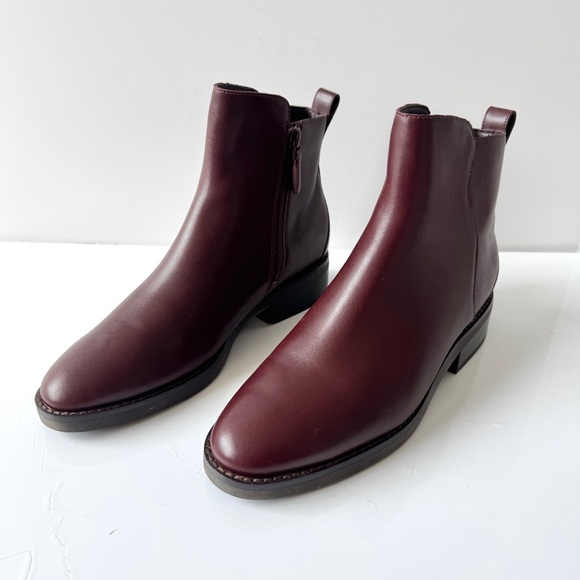 Cole Haan River Burgundy Stacked Heel Booties Size 8.5 B - Picture 1 of 9